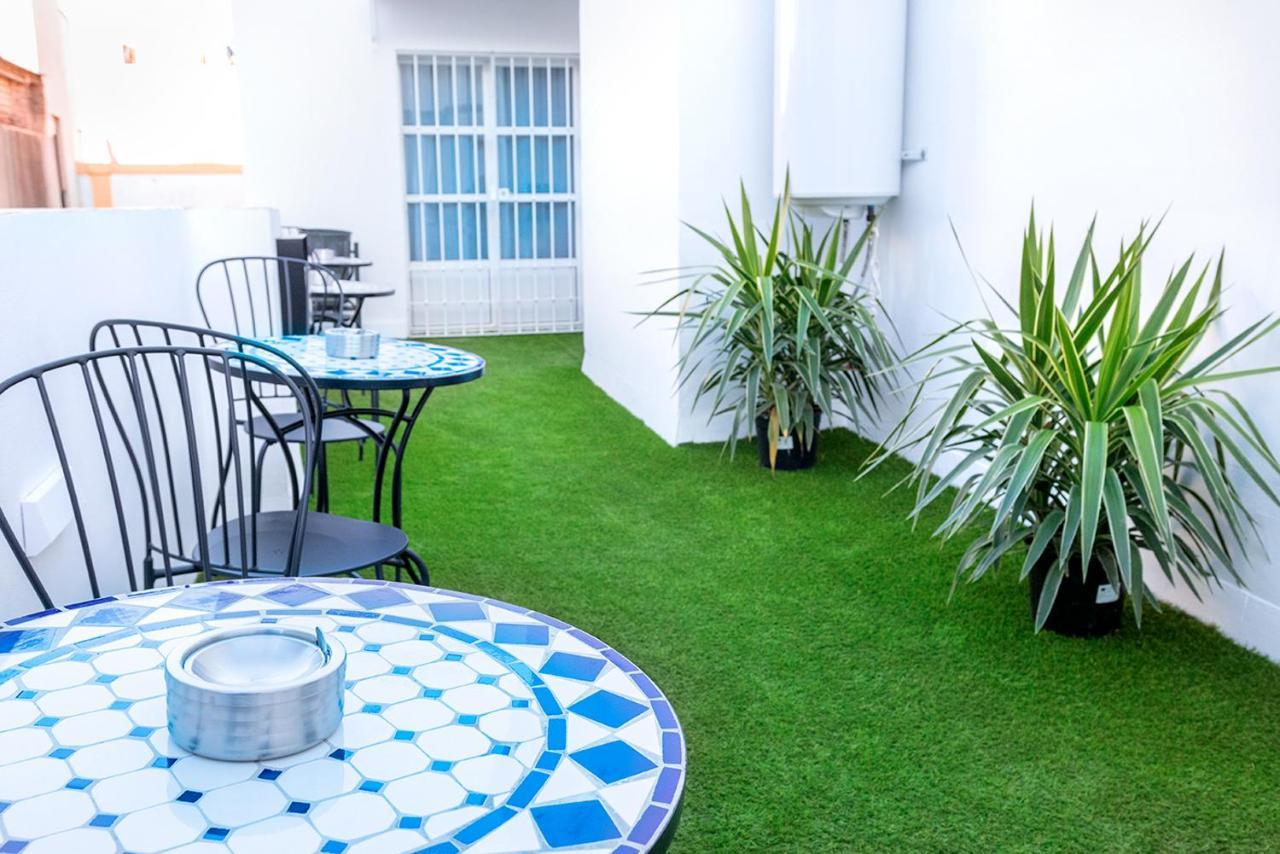 Apt. Old Town Apartment เซบีญา ภายนอก รูปภาพ