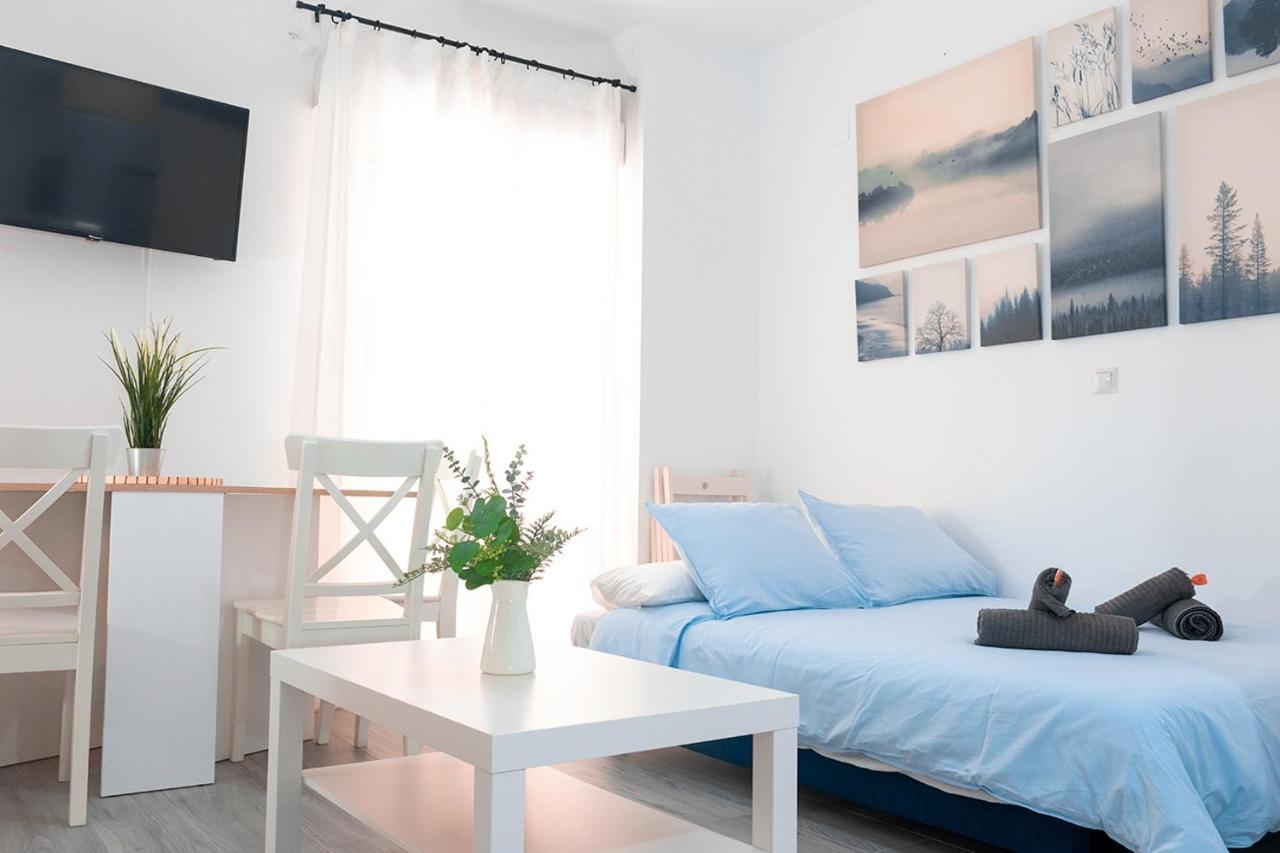 Apt. Old Town Apartment เซบีญา ภายนอก รูปภาพ